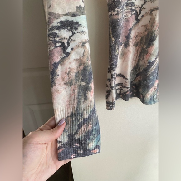 NWT Etoile Du Monde Watercolor Scenic Print Zip Sweater Jacket Soft Multicolor - Picture 4 of 9